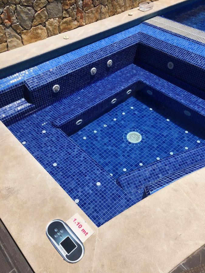 Full Private 300Sqm Villa Jacuzzi Heated Pool Ideal & Quiet Location Албуфейра Экстерьер фото